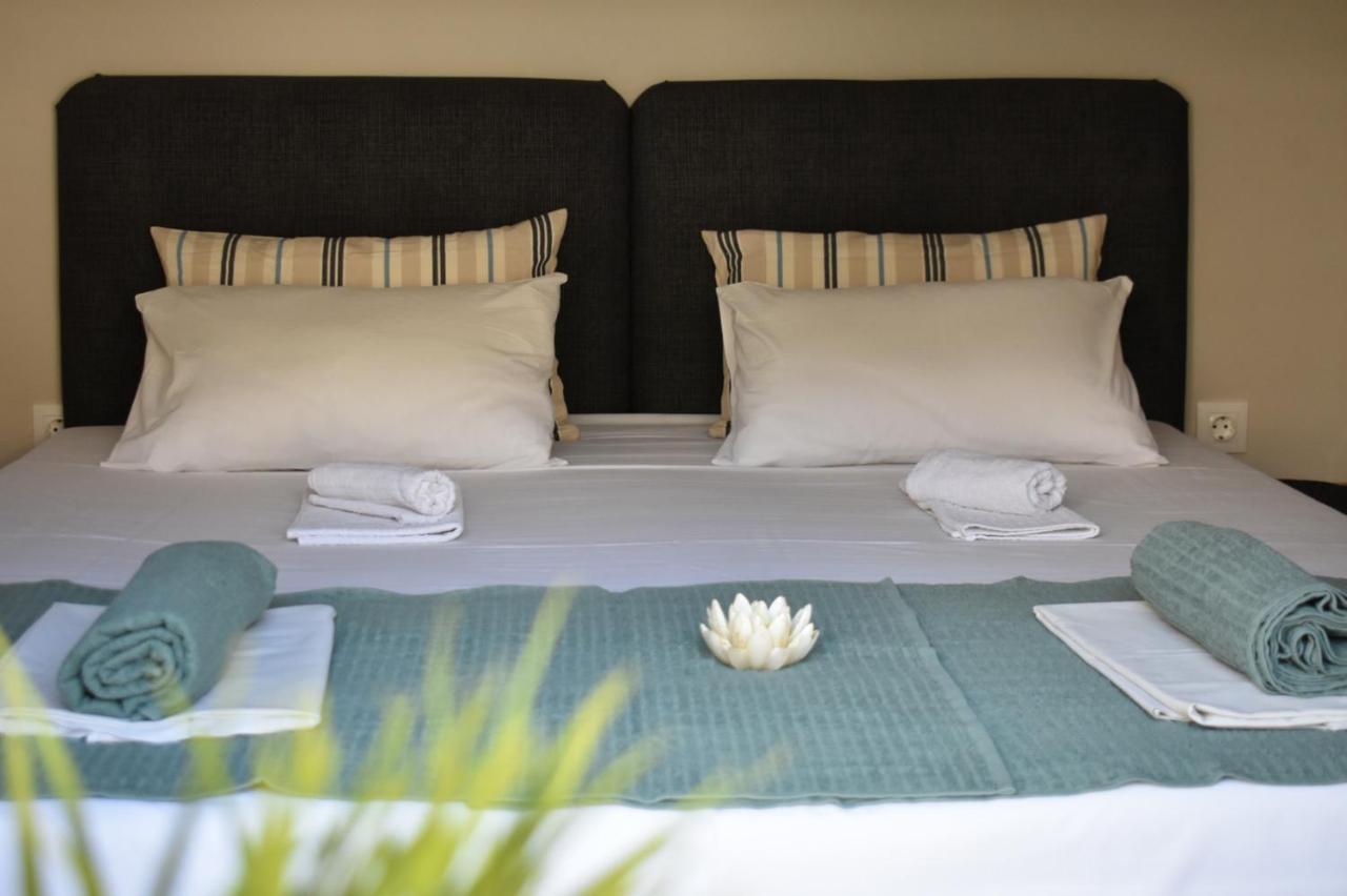 Davidana Deluxe Apartments Nea Kallikrateia Екстериор снимка