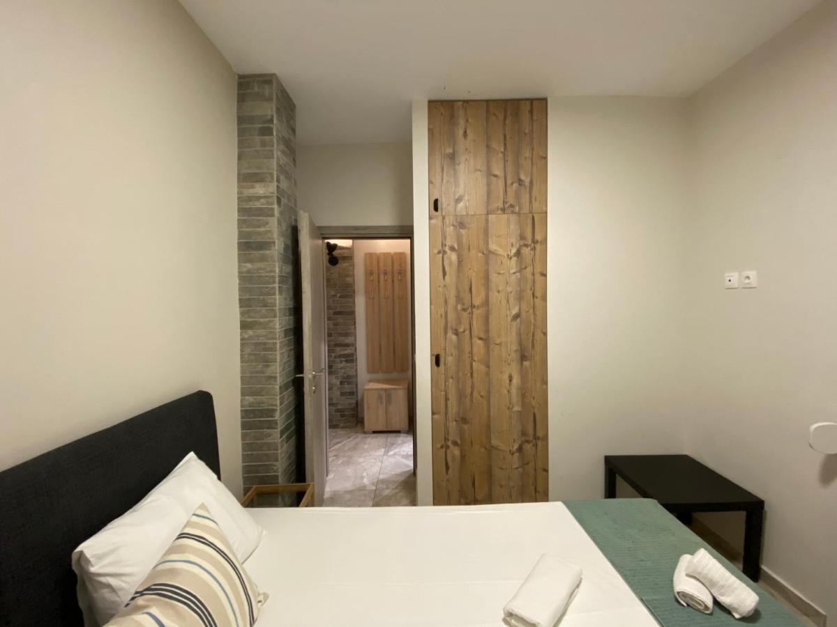 Davidana Deluxe Apartments Nea Kallikrateia Екстериор снимка
