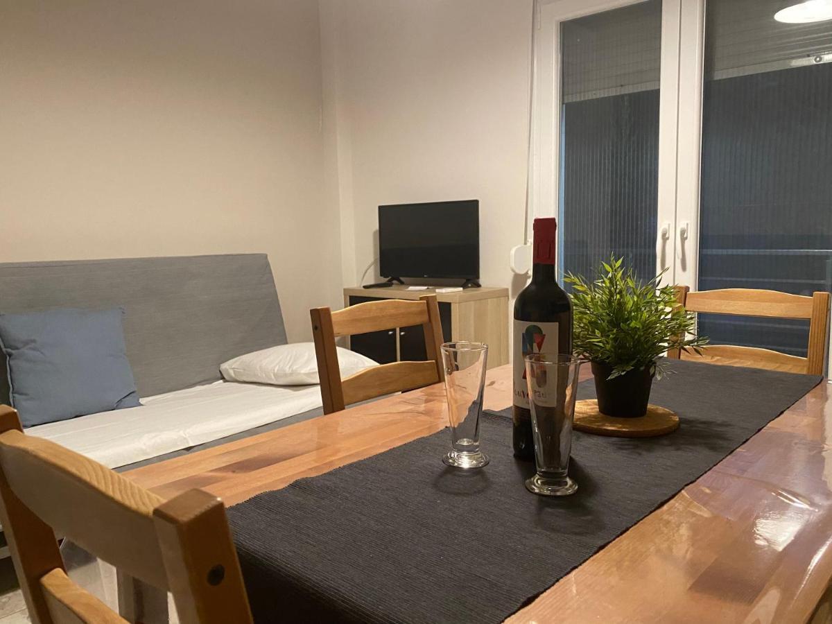 Davidana Deluxe Apartments Nea Kallikrateia Екстериор снимка